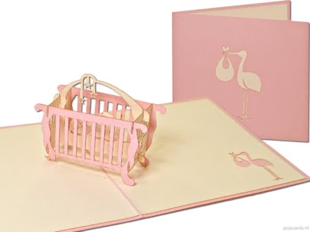 Wiegje roze 1 Roze wiegje met baby pop-up geboortekaart meisje Popcards.nl pop up kaart Baby wiegje geboortekaartje roze